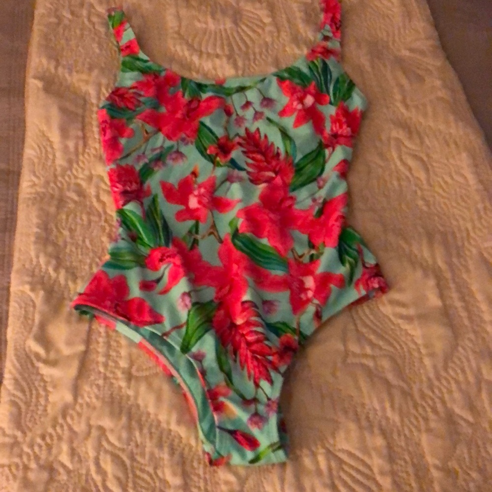 Swimsuit. Scoop front , low back. Unpadded